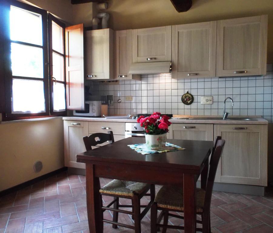 Apartments Borgo Toscano Gambassi Terme Quarto foto